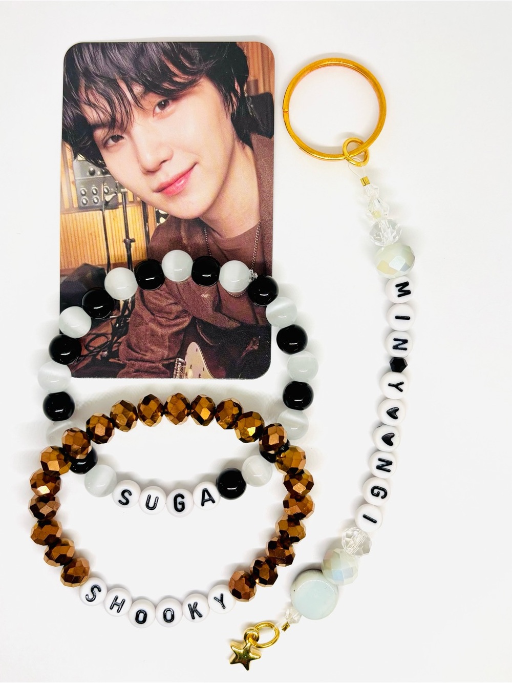 (4pcs) BTS SUGA MIN YOONGI KEYCHAIN BRACELET PHOTO CARD BUNDLE